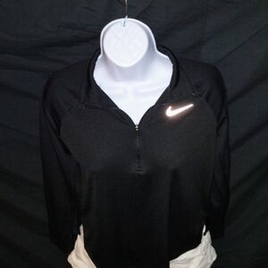 Nike Women's Black and White Quarter-Zip Lightweight Running Shirt